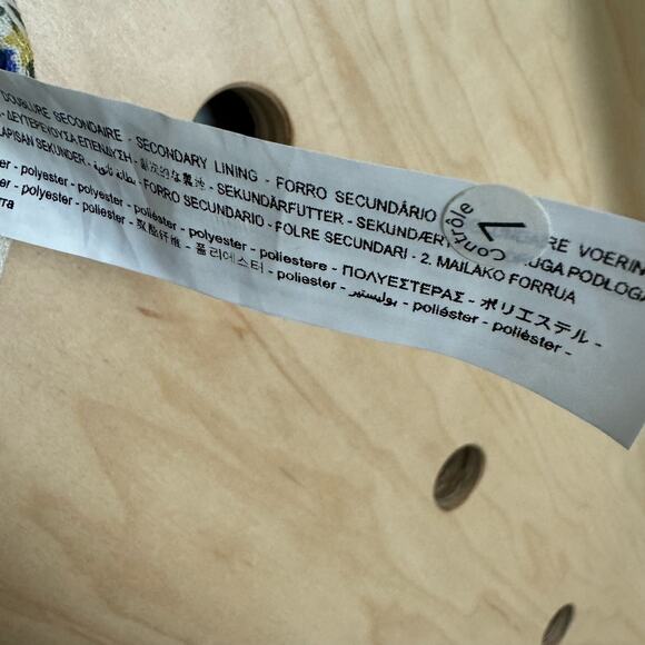 Zara Women’s Floral Button Front Square Neck Crop Top Size Medium - Picture 7 of 7